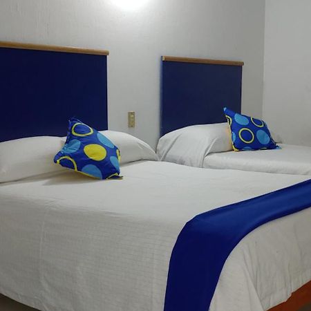 Hotel Vagabundo Expo غوادالاجارا المظهر الخارجي الصورة